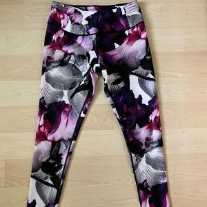 CALIA Women's Core Essential 7/8 Leggings (size S) **GENTLY USED**